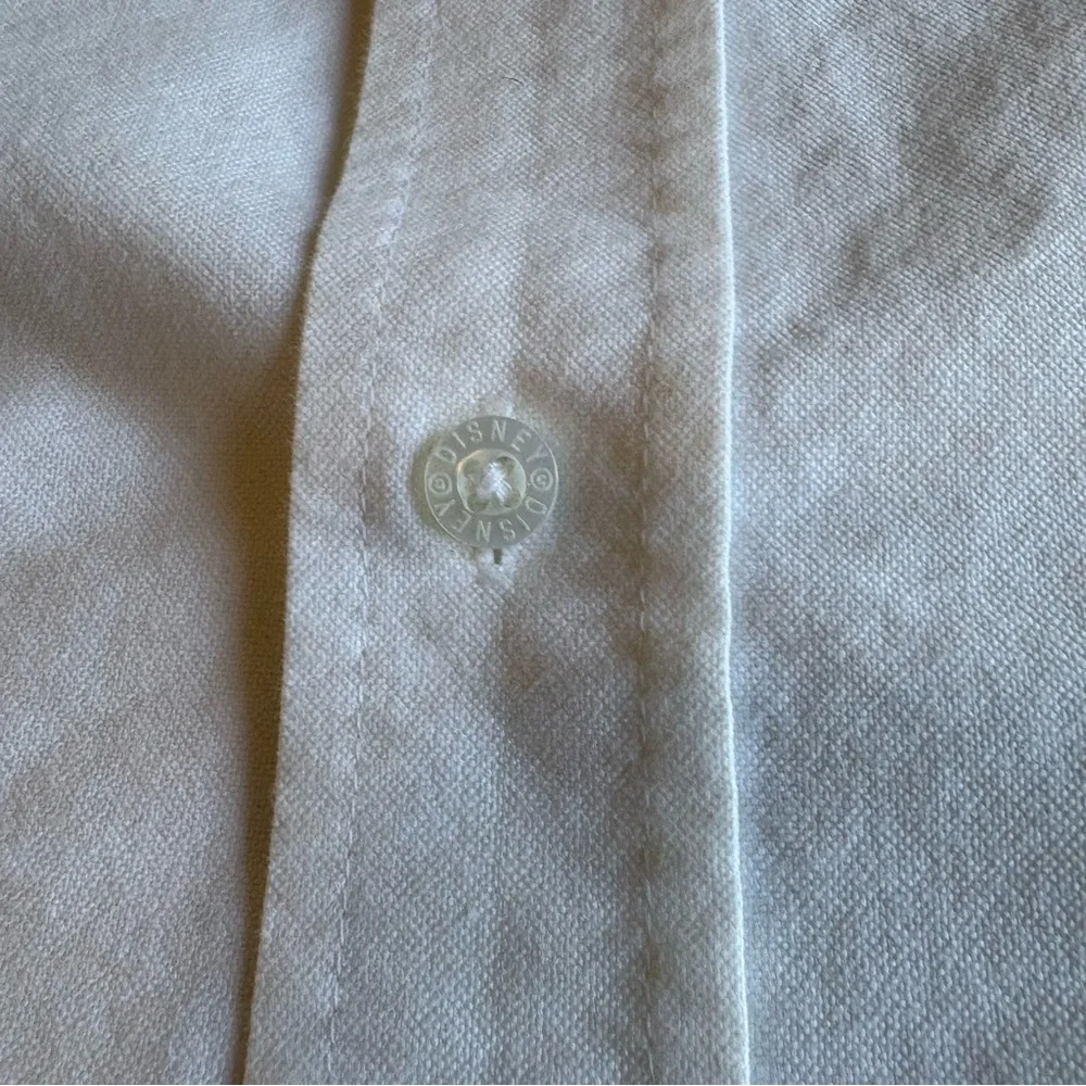 Vintage Disney Store Mickey Chest Logo Long Sleeve Button Down White Cotton Flaw
